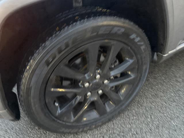 2021 Jeep Grand Cherokee Laredo X 4x4