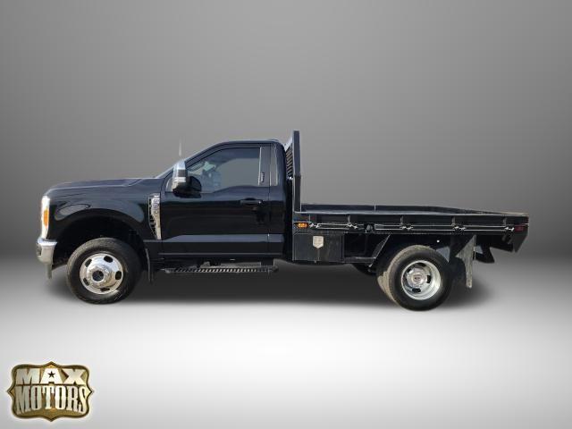 2023 Ford F-350 Chassis XLT