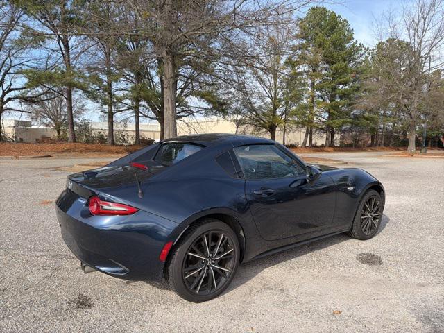 2025 Mazda MX-5 Miata RF Grand Touring 2025 Mazda MX-5 Miata RF Grand Touring