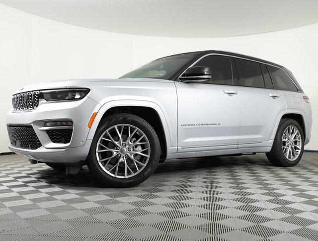 2023 Jeep Grand Cherokee Summit 4x4
