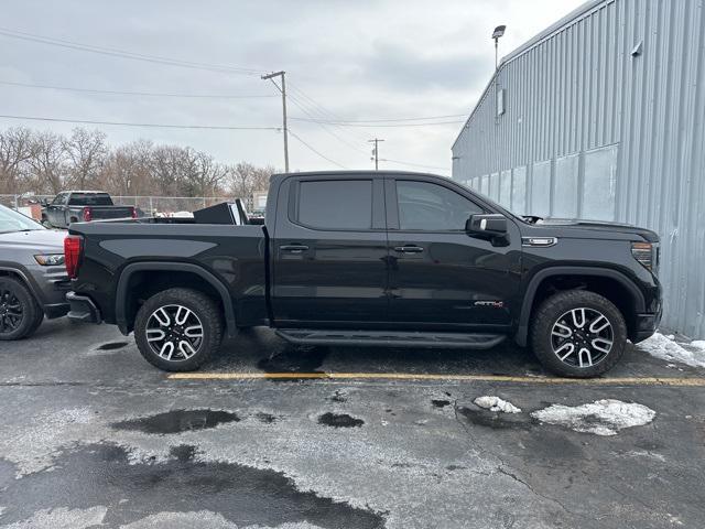 2023 GMC Sierra 1500 4WD Crew Cab Short Box AT4