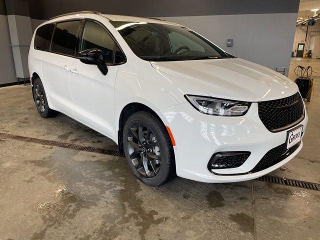 2026 Chrysler Pacifica PACIFICA SELECT AWD 2026 Chrysler Pacifica PACIFICA SELECT AWD