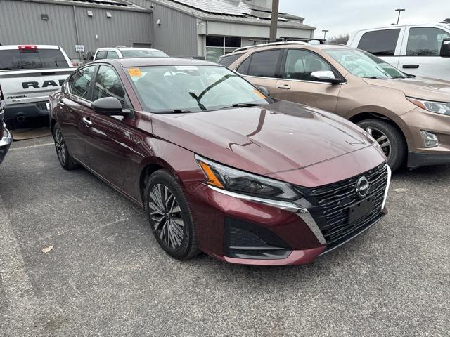 2024 Nissan Altima SV FWD