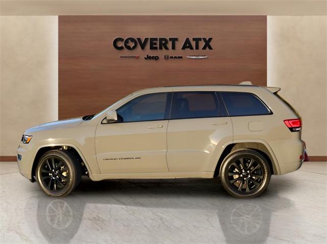2020 Jeep Grand Cherokee Altitude 4X4 2020 Jeep Grand Cherokee Altitude 4X4