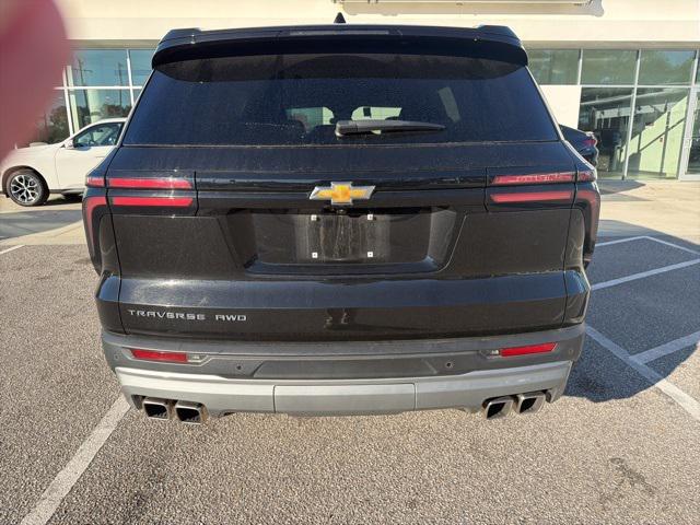 2025 Chevrolet Traverse AWD LT