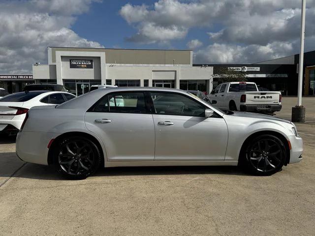 2023 Chrysler 300 300S