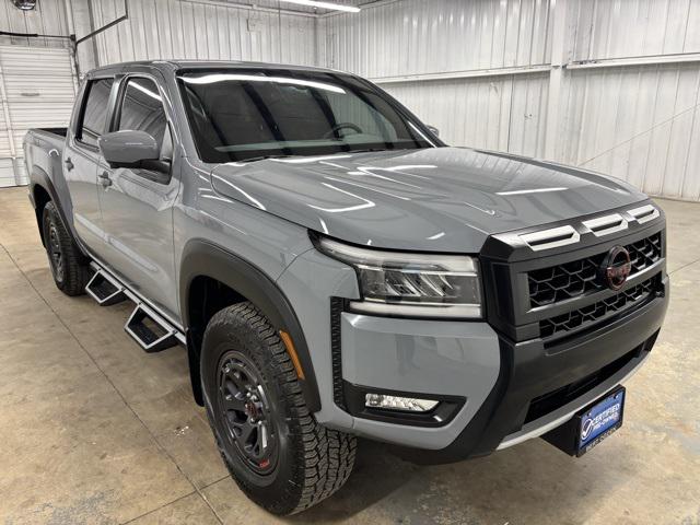 2025 Nissan Frontier Crew Cab PRO-4X 4x4 2025 Nissan Frontier Crew Cab PRO-4X 4x4