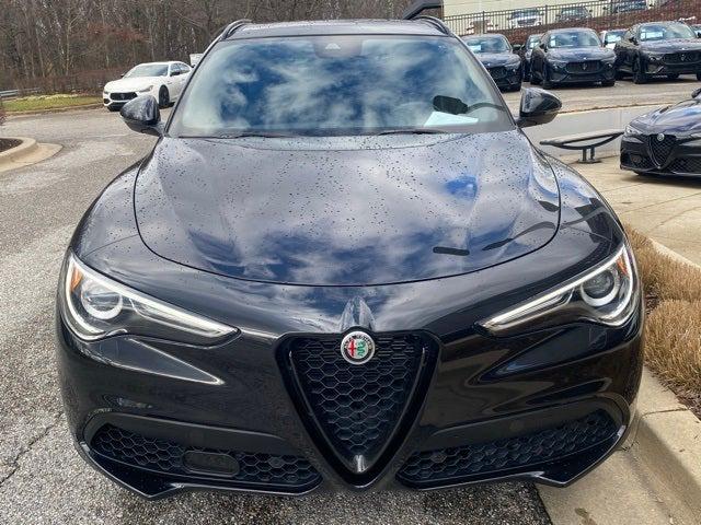 2023 Alfa Romeo Stelvio Veloce AWD 2023 Alfa Romeo Stelvio Veloce AWD