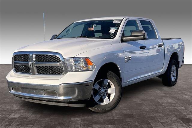 2023 RAM 1500 Classic SLT Crew Cab 4x4 57 Box 2023 RAM 1500 Classic SLT Crew Cab 4x4 57 Box