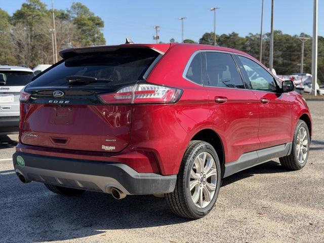 2022 Ford Edge Titanium