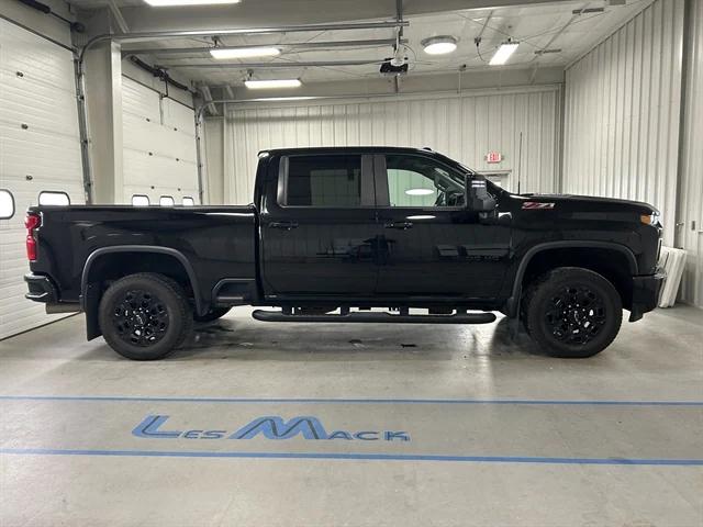 2021 Chevrolet Silverado 2500HD 4WD Crew Cab Standard Bed LT