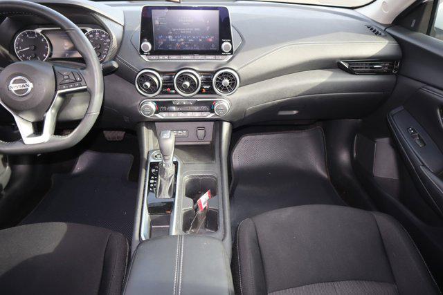 2023 Nissan Sentra SV Xtronic CVT