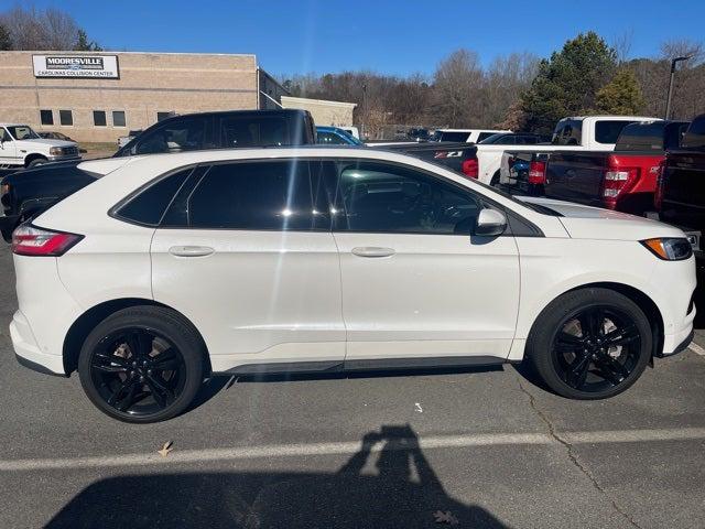 2022 Ford Edge ST