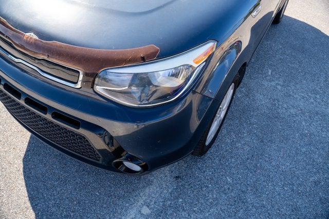 2016 Kia Soul + 2016 Kia Soul +