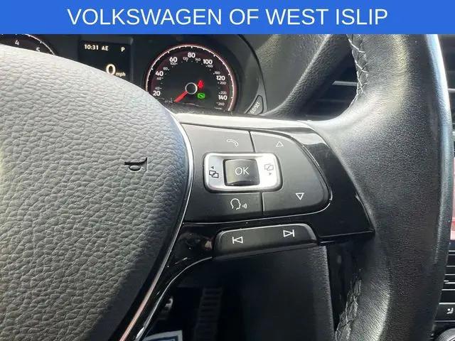 2022 Volkswagen Passat 2.0T R-Line