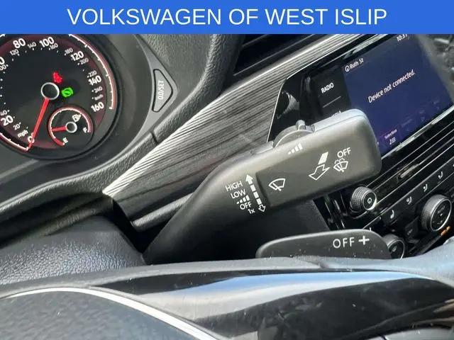 2022 Volkswagen Passat 2.0T R-Line