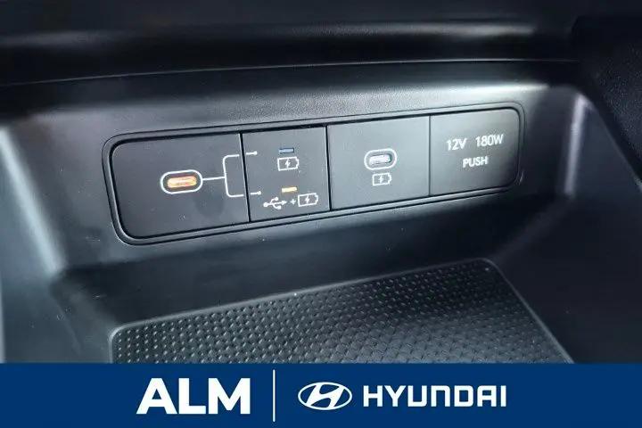2026 Hyundai Santa Cruz SEL Activity