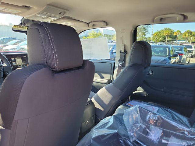 2026 Nissan Frontier Crew Cab SV 4x2