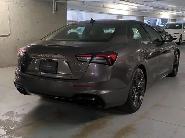 2022 Maserati Ghibli Modena Q4