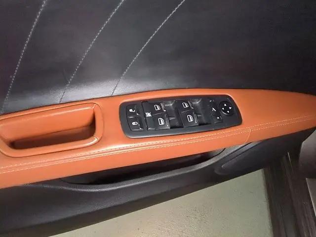 2022 Maserati Ghibli Modena Q4