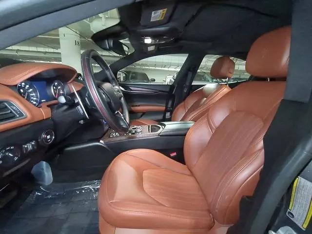 2022 Maserati Ghibli Modena Q4