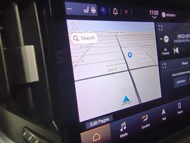 2022 Maserati Ghibli Modena Q4
