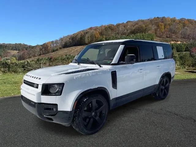 2023 Land Rover Defender 130 X-Dynamic SE
