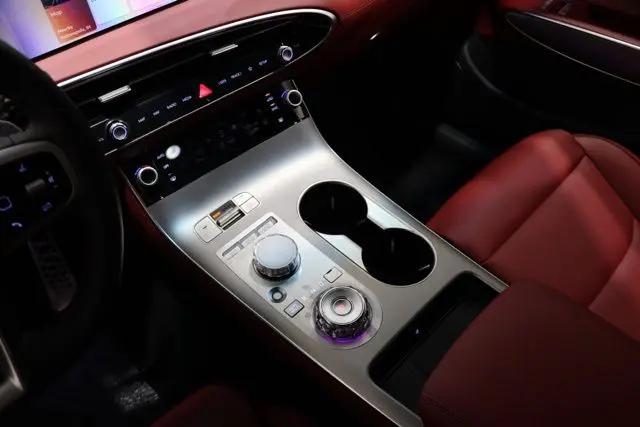 2026 Genesis GV70 3.5T Sport Advanced