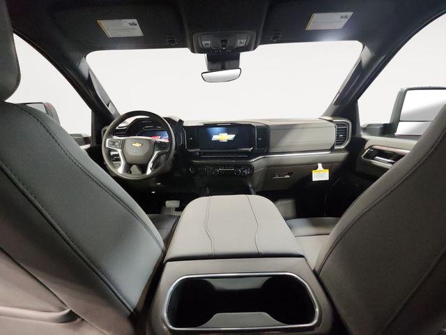 2026 Chevrolet Silverado 2500HD Crew Cab, Standard Bed, LTZ, 4WD