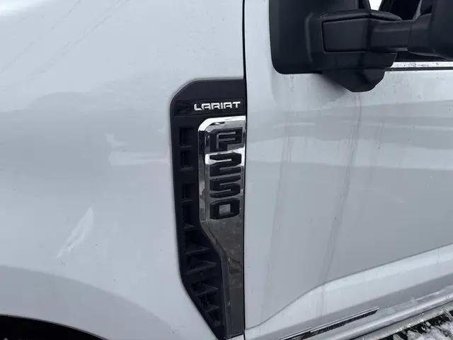 2023 Ford F-250 LARIAT