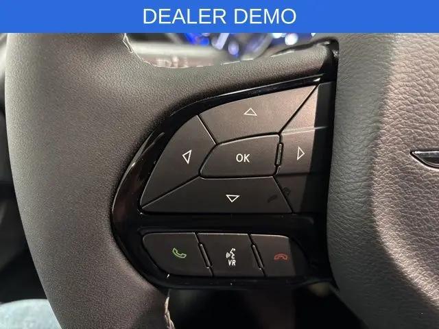 2026 Chrysler Pacifica Select AWD
