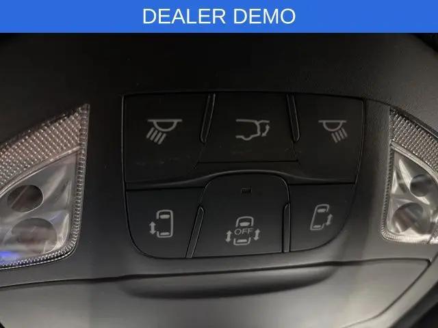 2026 Chrysler Pacifica Select AWD