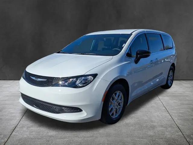 2026 Chrysler Voyager LX