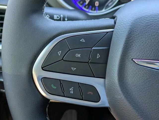 2026 Chrysler Voyager LX