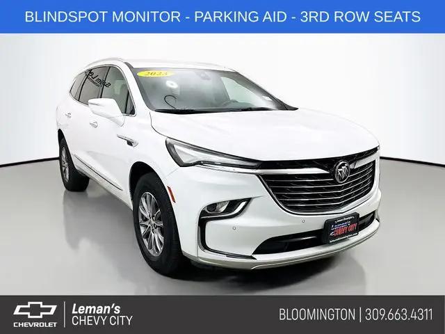 2023 Buick Enclave Essence FWD for sale in Bloomington, IL