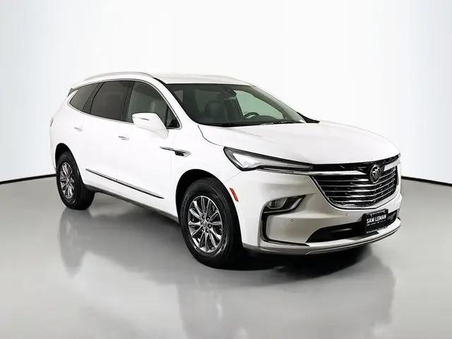 2023 Buick Enclave Essence FWD for sale in Bloomington, IL