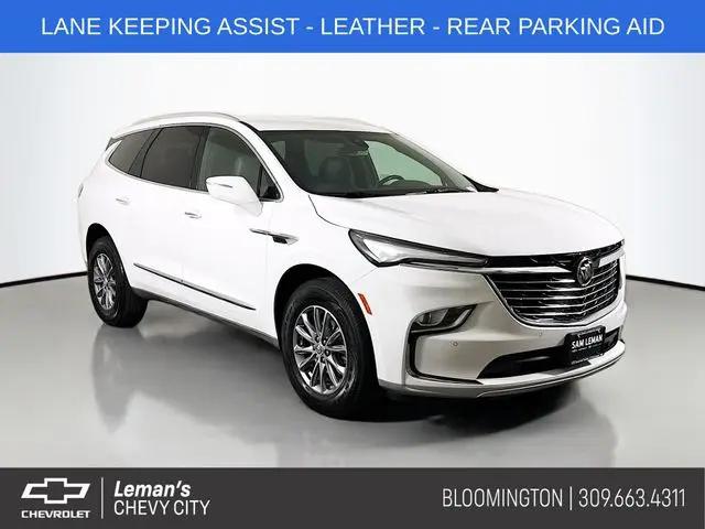 2023 Buick Enclave Essence FWD for sale in Bloomington, IL