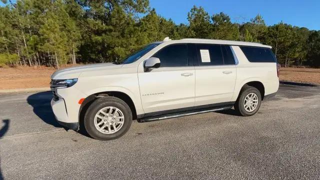 2022 Chevrolet Suburban 2WD LT