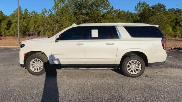 2022 Chevrolet Suburban 2WD LT