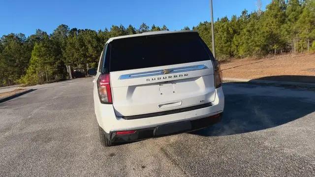 2022 Chevrolet Suburban 2WD LT