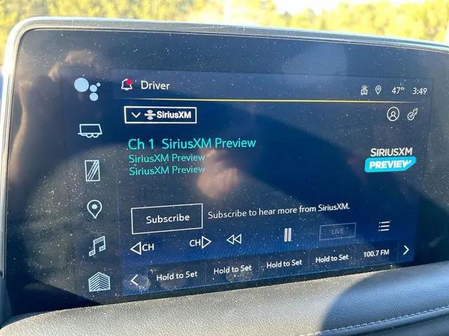 2022 Chevrolet Suburban 2WD LT