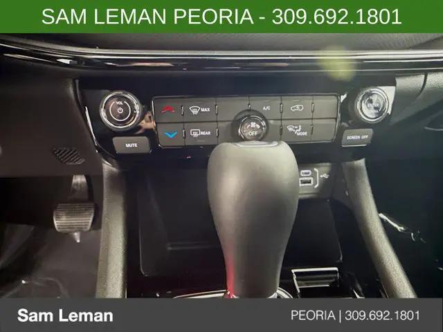 2026 Jeep Compass Latitude Altitude