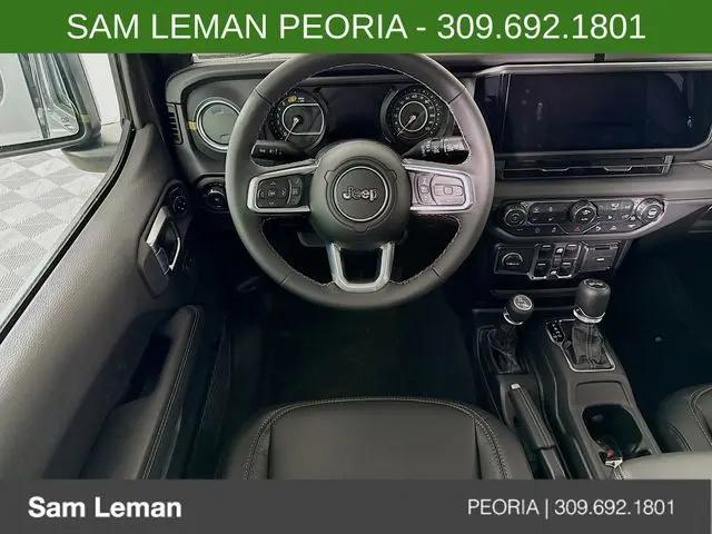2026 Jeep Wrangler 4-Door Sahara 4x4