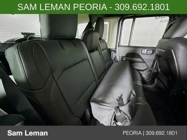 2026 Jeep Wrangler 4-Door Sahara 4x4