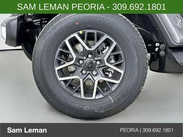2026 Jeep Wrangler 4-Door Sahara 4x4