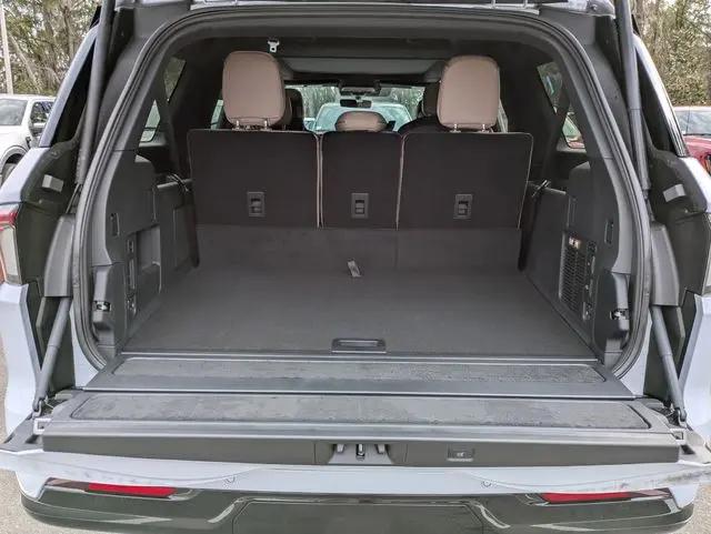 2025 Lincoln Navigator Black Label L
