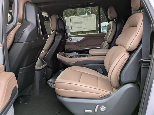 2025 Lincoln Navigator Black Label L