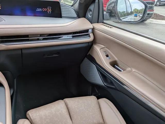 2025 Lincoln Navigator Black Label L