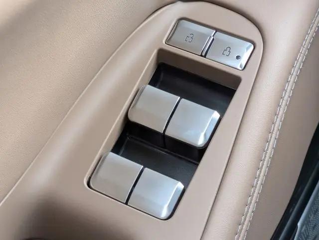 2025 Lincoln Navigator Black Label L