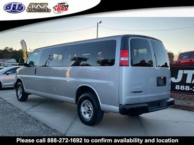 2021 Chevrolet Express Passenger RWD 3500 Extended Wheelbase LS